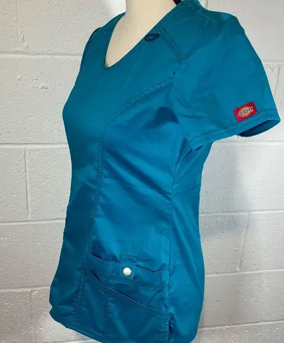 Dickies Teal Short Sleeve V-Neck Scrubs Top
