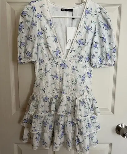 ZARA NWT  Blogger Fave Blue Floral Tiered Mini Dress