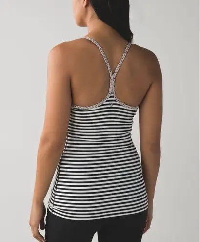 Lululemon  Power Y Tank Sz 4