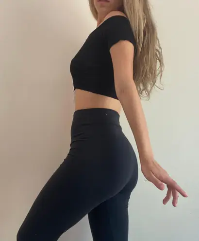 Suzette Collection Black Off The Shoulder Crop Top