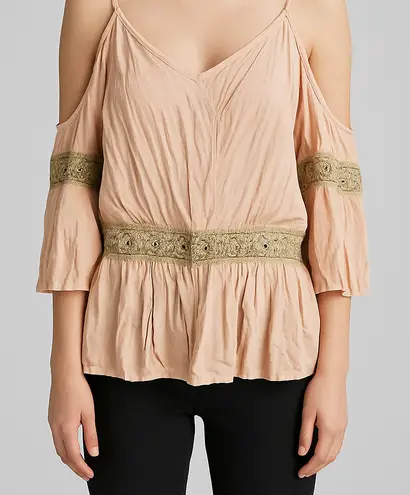 Tea N Rose Cold Shoulder Lace Trim Blouse