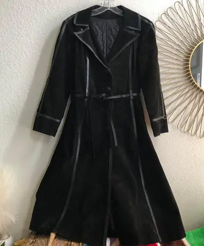1970s Vintage Gothic Whimsygoth Black leather & suede full length long trench coat jacket belted long sleeve button front Fully lined puffer material interior Size M - Image 1