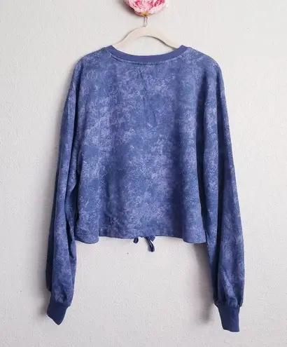 Zella  Blue Mineral Washed Cropped Sweatshirt