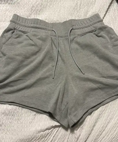 Xersion shorts