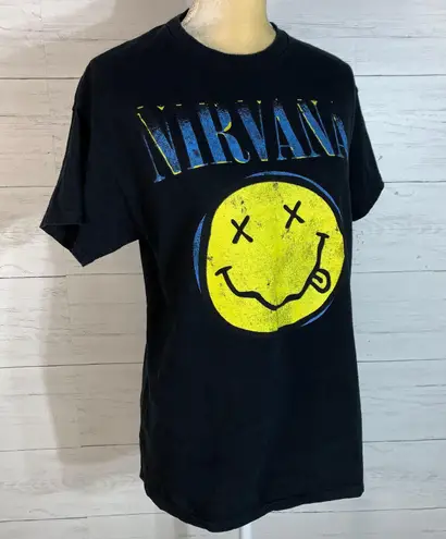 Nirvana Shirt unisex Medium Kurt Cobain Smiley Face Logo Grunge Rock Band Tee