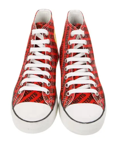 NIB VETEMENTS Printed Canvas Emoji High