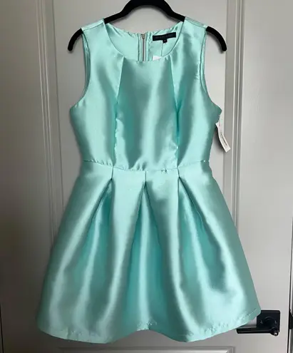 Hot & Delicious | Sleeveless Mint Blue Skater Dress Size M