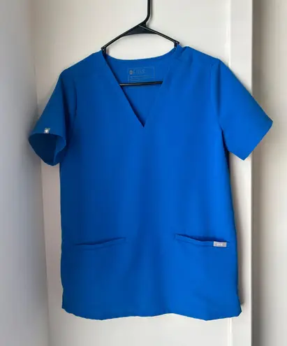 FIGS Scrubs Set