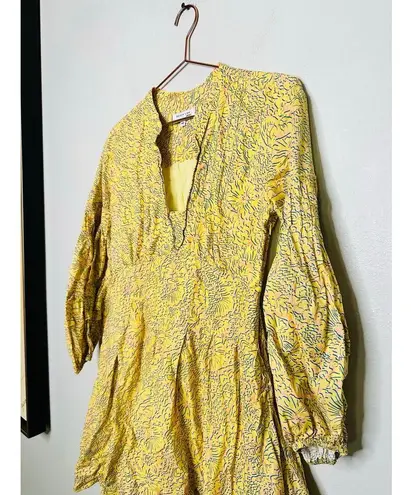 DEREK LAM 10 X RTR Yellow Floral 100% Cotton Hourglass V