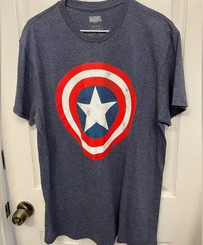 Marvel shirt (captain america shield)