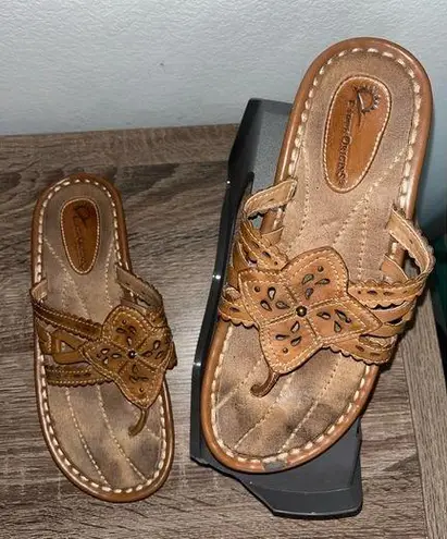 Earth Origins Tan Leather “Rita” Style Flip Flop Thong Sandals Slides Women 8M