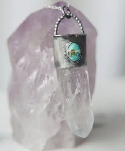 Sterling Silver Quartz crystal turquoise stone pendant with chain