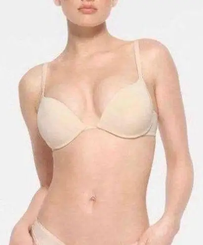 SKIMS T-Shirt Bra 34B