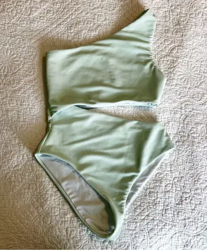 Beach Riot  Celine One Piece Swimsuit Cut Out Ribbed Mint Size Small S NWOT