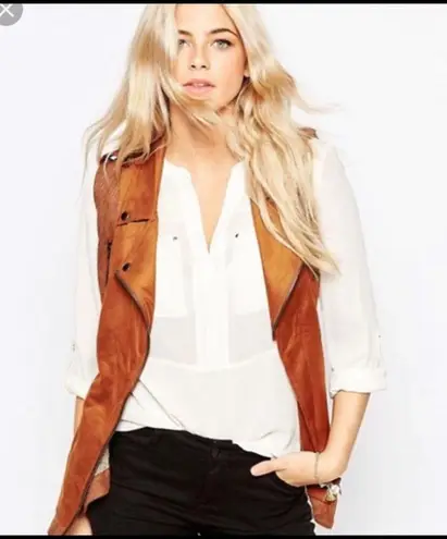 Greylin Tan faux suede utility belted vest size XS Western, Cowgirl, Rodeo