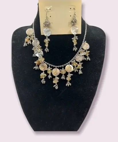 Natural Shell Necklace Pierced Earring Set Beach Boho Tropical Coastal New Tan