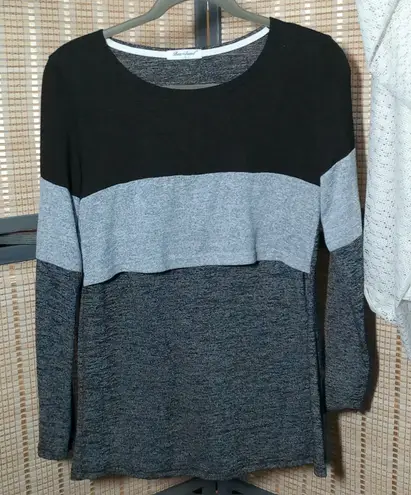 Bearsland Long Sleeve Lightweight Nursing Sweater Black Size undefined