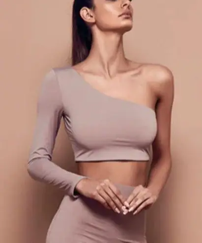 BSSA Crescent Cropped Elegant Tan One