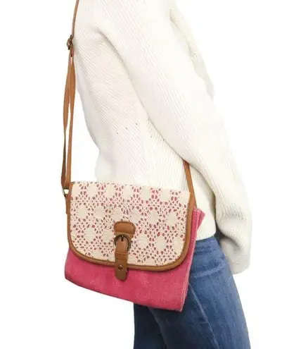 American Eagle Y2k  Coral & White Lace Canvas Cross Body Bag