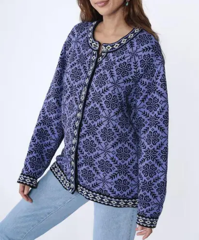 Vintage LL Bean Purple Nordic Snowflakes Button Wool Cardigan Sweater Size SMALL