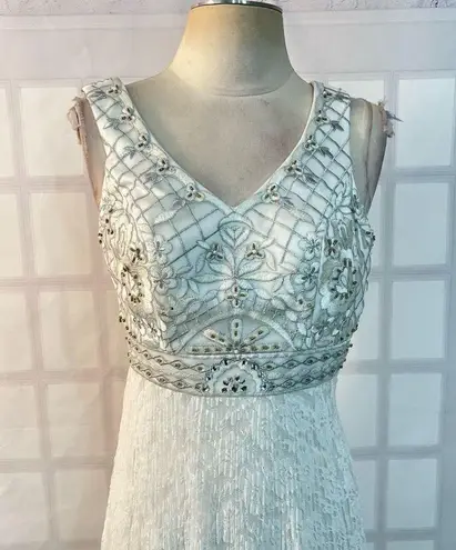 Sue Wong NWT white beaded pleated white lace formal gown size 0
