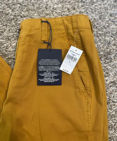 Gap NWT-  Twill Girlfriend Joggers