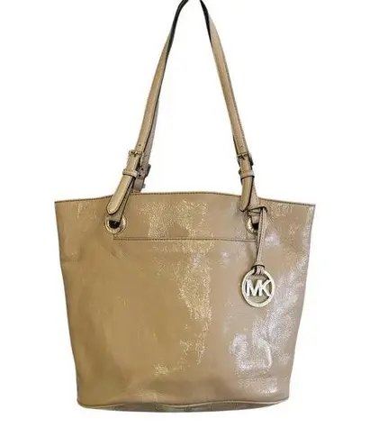 Michael Kors Jet Set Beige Patent Leather Shoulder Tote Bag Nude Tan