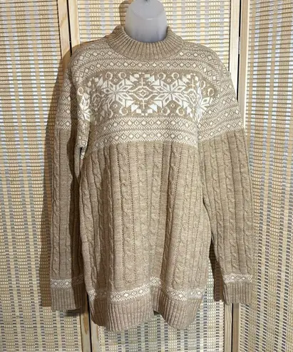 Vintage Tan White Snowflake Pattern Ribbed Braided Tight Knit Sweater Large