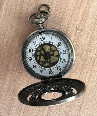 Steampunk Pocket Watch Beautiful Brass Color Case Scroll Motif Back White Dial