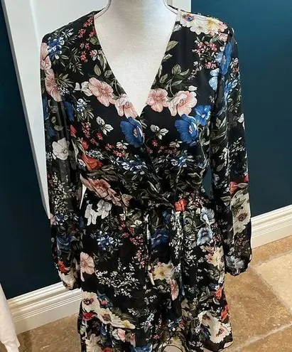 Miss Sparkling floral dress 👗 Blue Size M