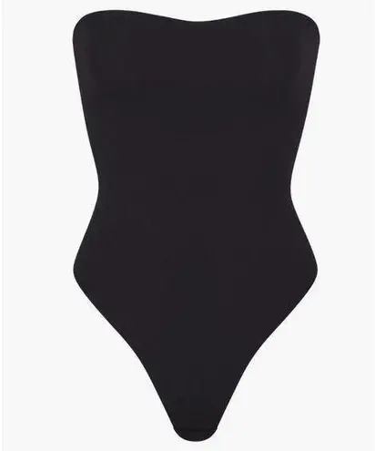 SKIMS Fits Everybody Strapless Bodysuit – Onyx NWT S