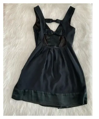 Walter Baker Silk Black Midi Dress Open Back Bow Detail Cocktail Party Size 0 XS