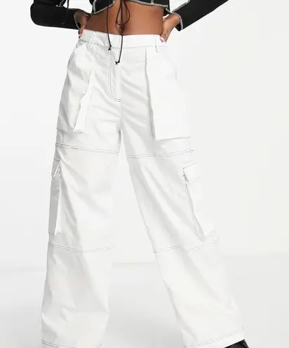 The Ragged Priest NWT White Cargo Pants Wide Leg Size Medium