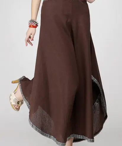 NWT Wide Legged Ankle Length Pants