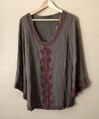 Love Stitch front Embroidered tunic dress