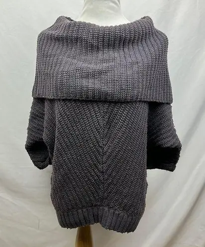 Moth Anthropologie chunky knit cowl neck oversized sweater size medium Gray