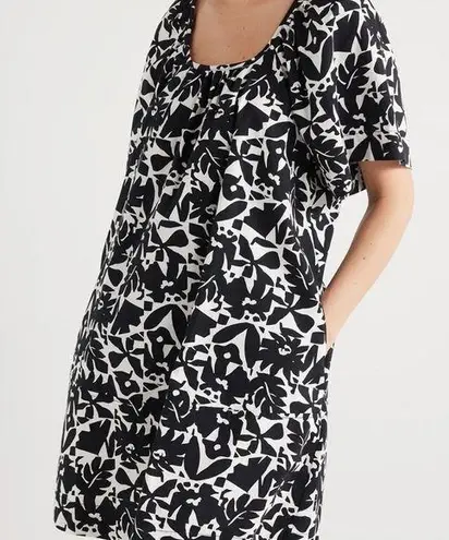 14. Free Assembly Black and White Square Neck Patterned Short Sleeve Dress Sz S