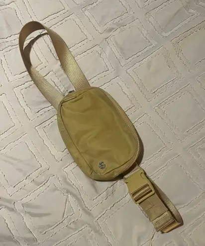 Lululemon Crossbody