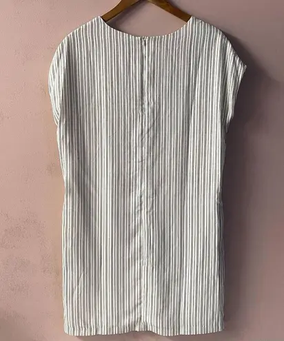 OVI NWOT Cream & Black Double-Striped Dress Size M