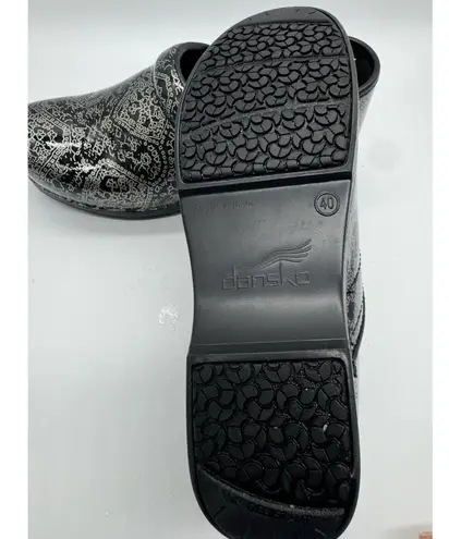 Dansko Professional Clogs Size 40 Floral Metallic Nursing Excellent Condition