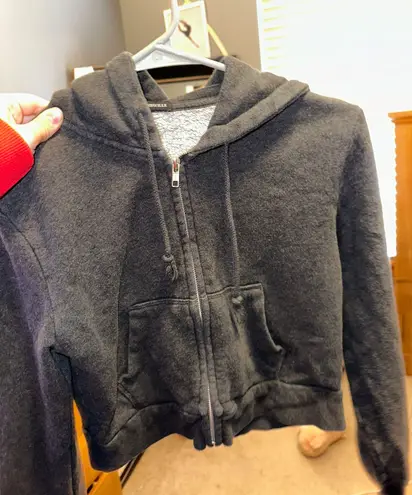 Brandy Melville Cropped Hoodie