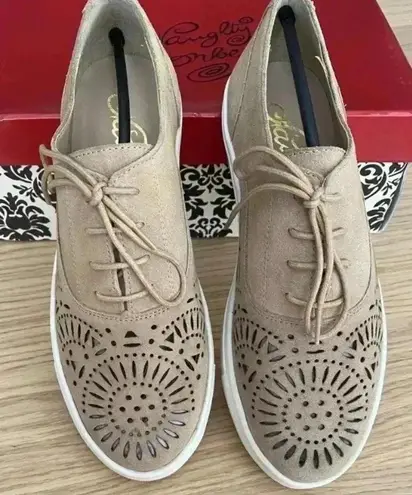 Naughty Monkey 🆕  Kaleidoscope Nude Sude Lace-Up Sneaker 6🆕