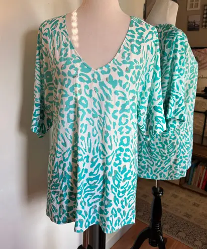 Alberto Makali Large Leopard Print Top