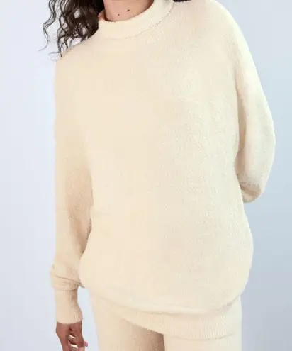 Wilfred  Free Hush Knit Turtleneck Sweater Cream