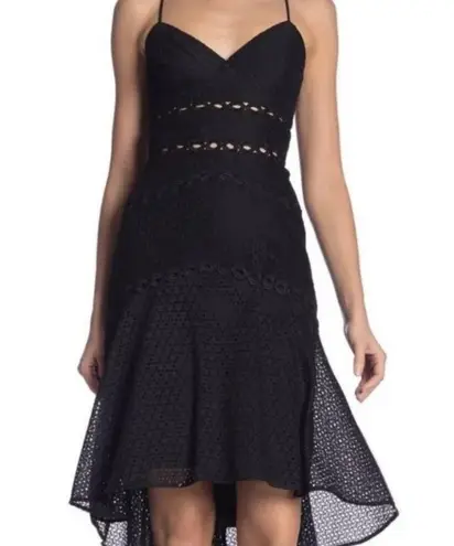 Bardot NWT Ariana Dress 6 Black Eyelet Fit & Flare High Low V-Neck Lace Casual