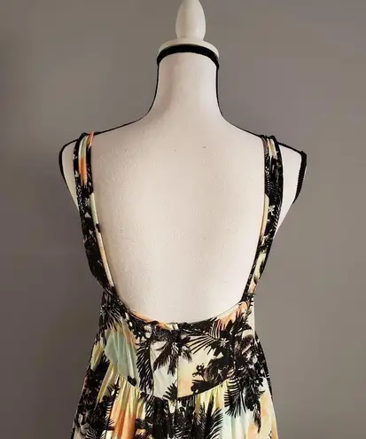 S.O.R.A.D. By ATV Sleeveless Palm Tree Romper M Black Size M