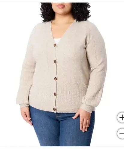 Briggs New York Briggs Ladies cardigan nwt