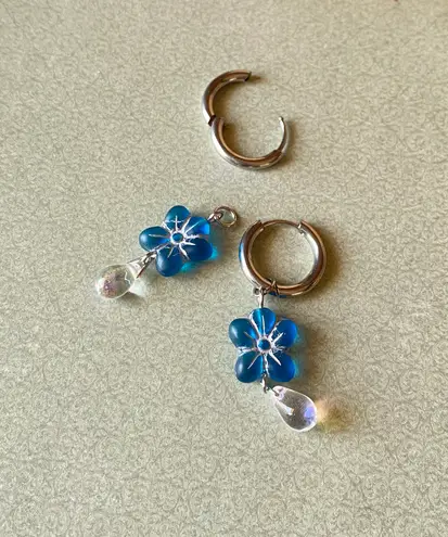 Handmade quality Czech glass beads 2WAY hoop dangle earrings🩵