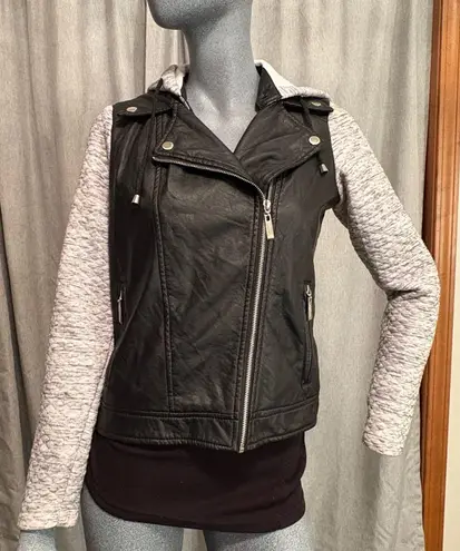 Joujou women’s moto jacket faux leather hooded zipper bikercore black/gray Goth Black