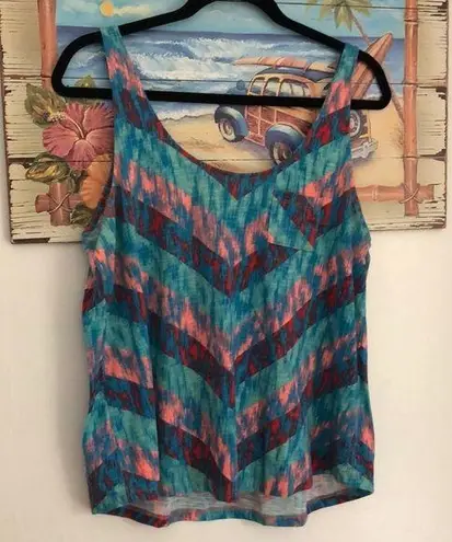 Empyre tank perfect condition size large